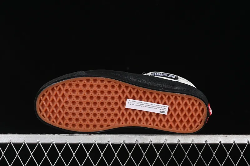 All categories Vans Vans series Vans Mid Vans China Vans Half Cab Pro 92 Vans official retro casual simple versatile skateboard shoes VN0A3QPH2YV